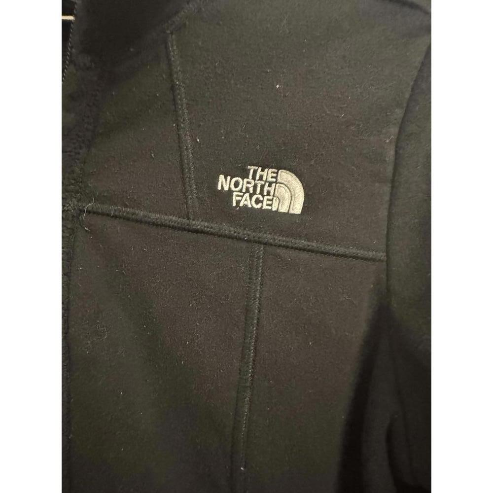 The North Face women’s black jacket - Picture 3 of 6